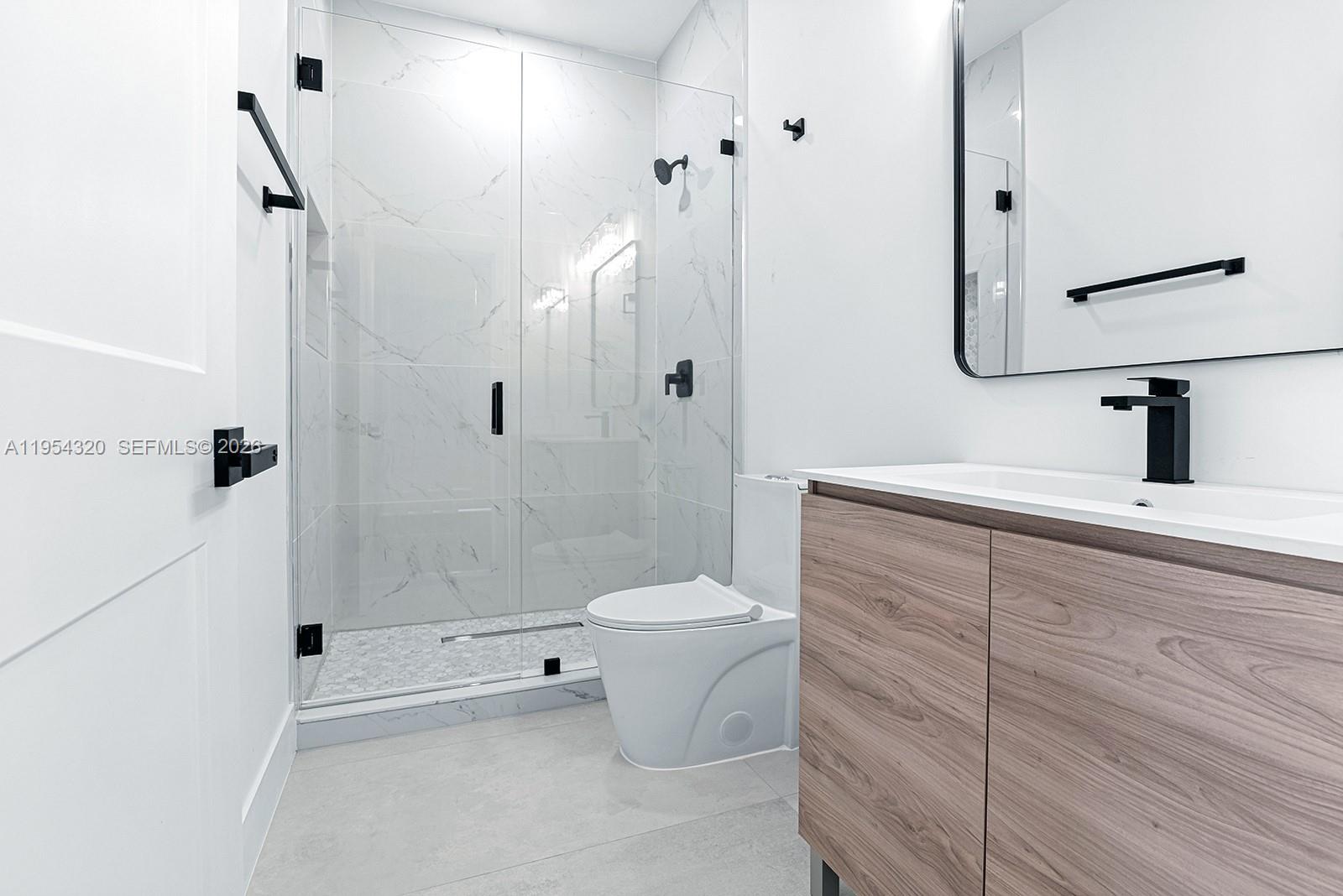 PREMIUM 13 CONDO - Residential