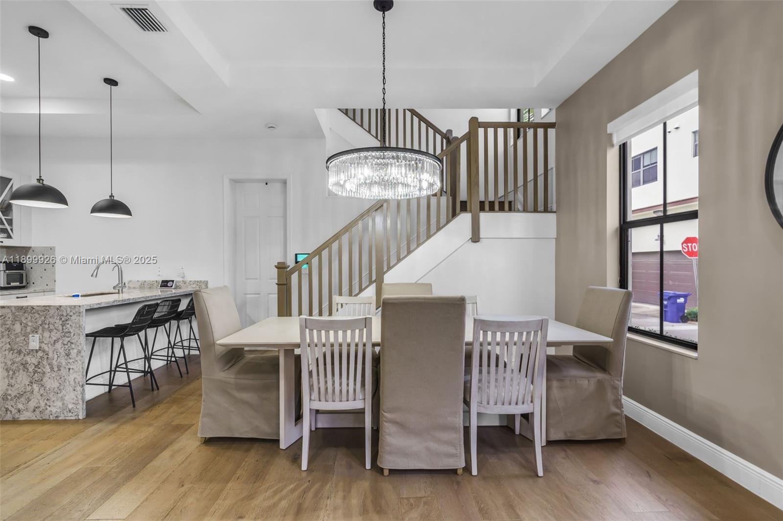 DOWNTOWN DORAL DUTCHER - Residential