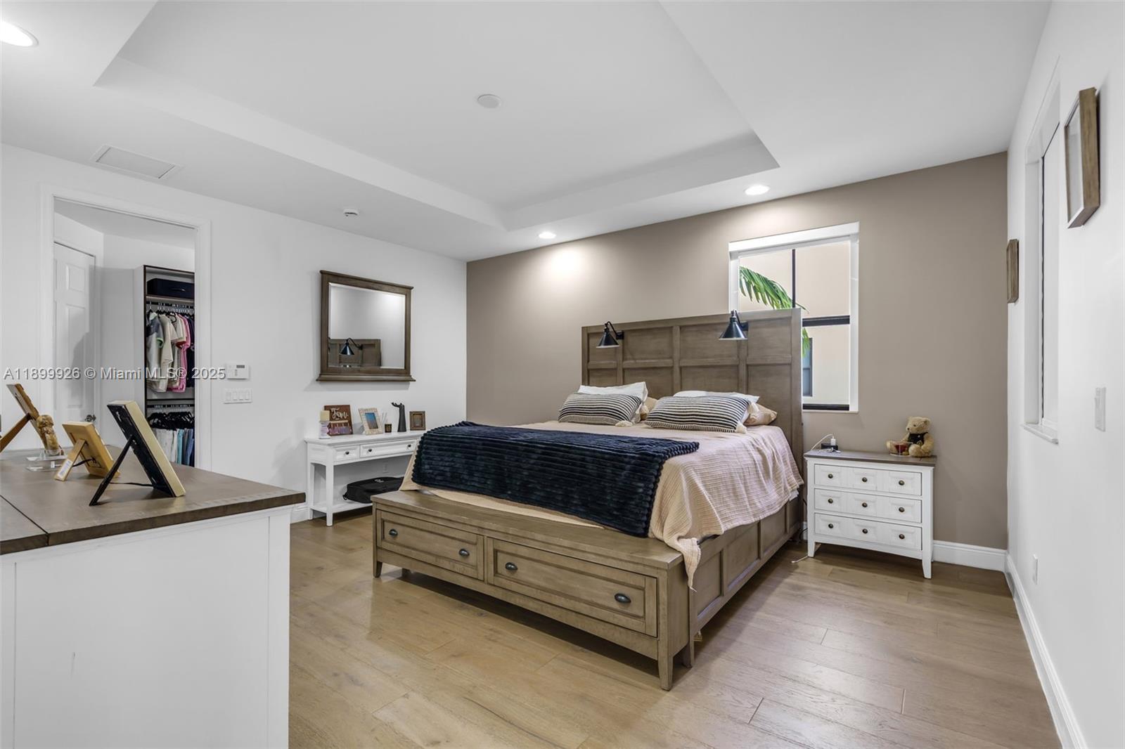 DOWNTOWN DORAL DUTCHER - Residential