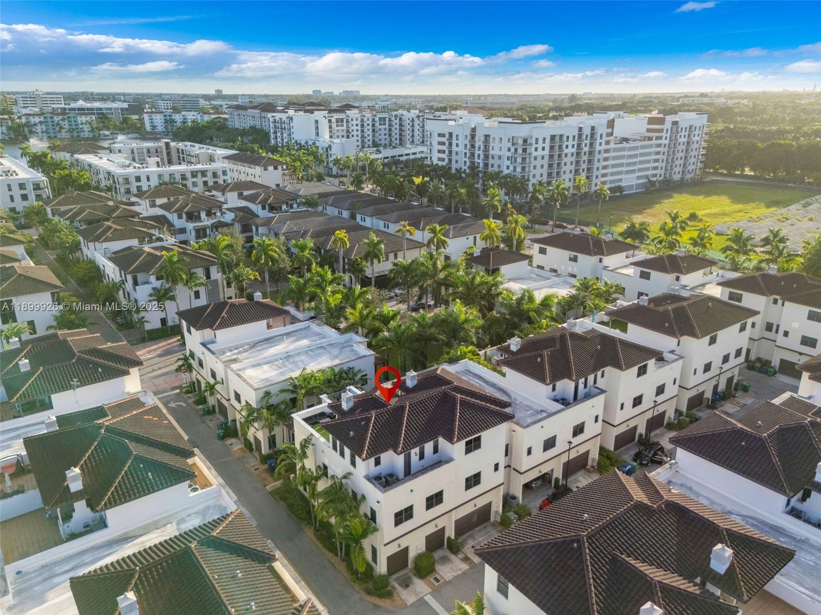 DOWNTOWN DORAL DUTCHER - Residential