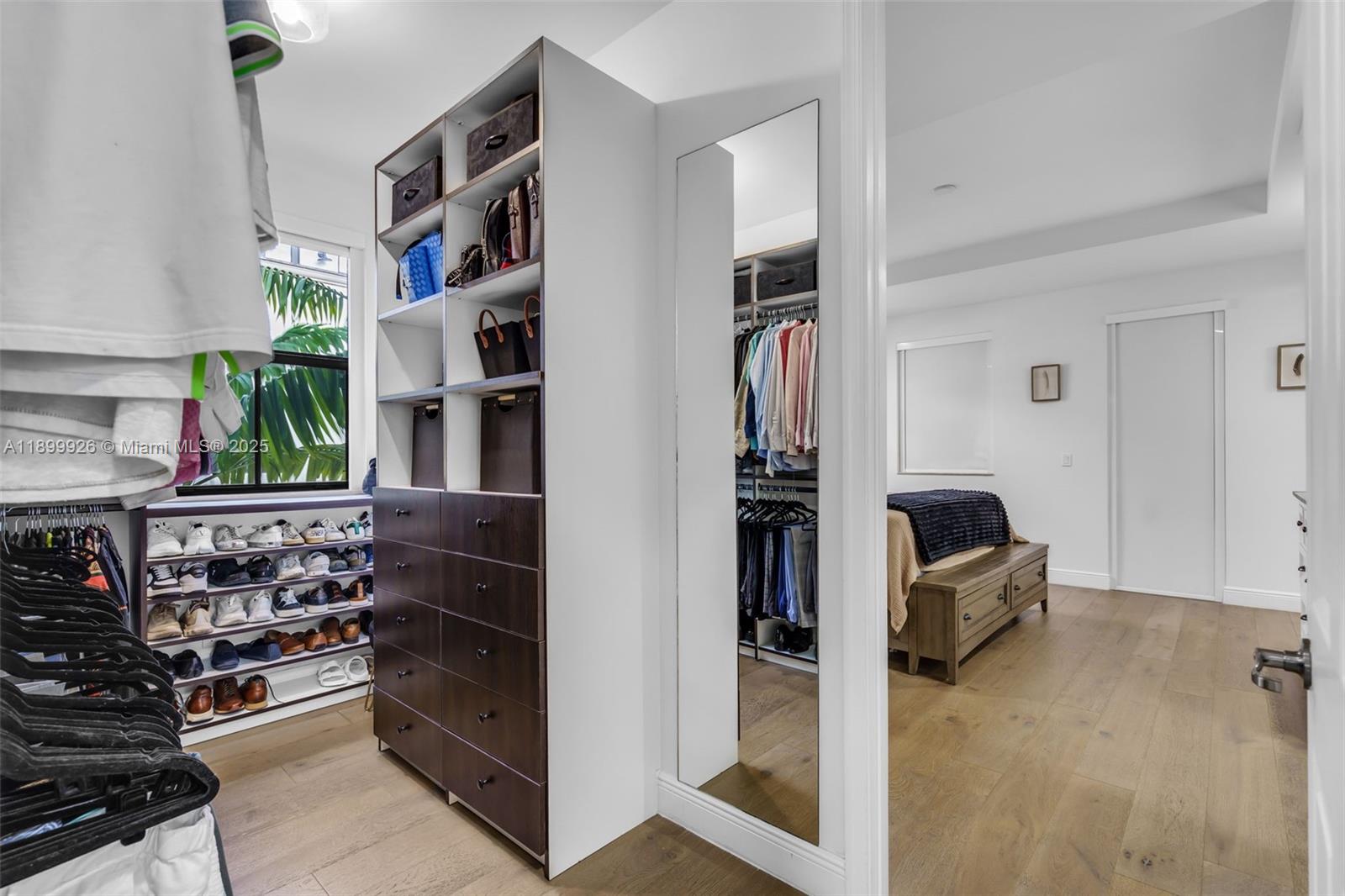DOWNTOWN DORAL DUTCHER - Residential