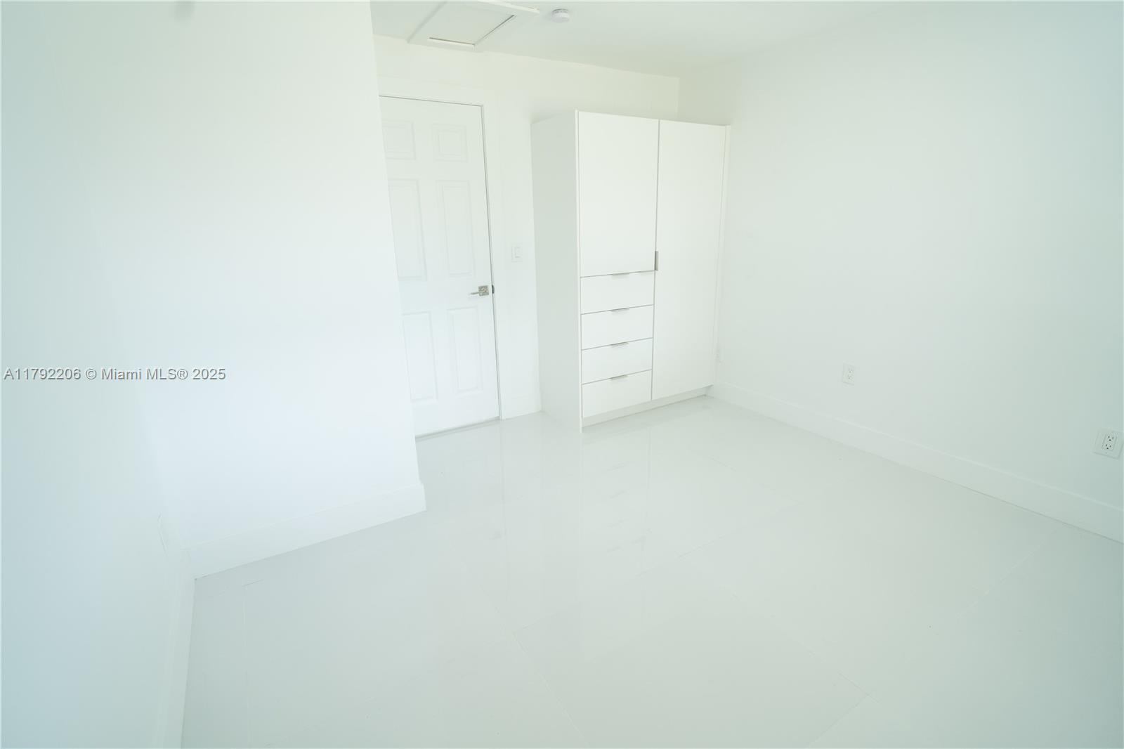 CENTRAL MANOR SEC 1 - Residential Lease