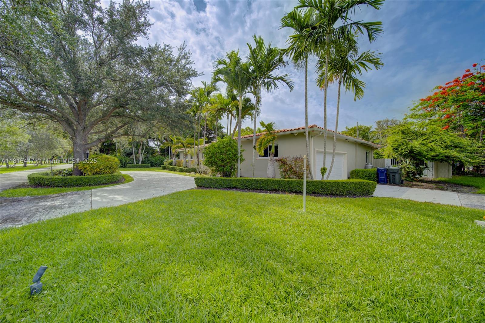 5780 SW 53rd Ter