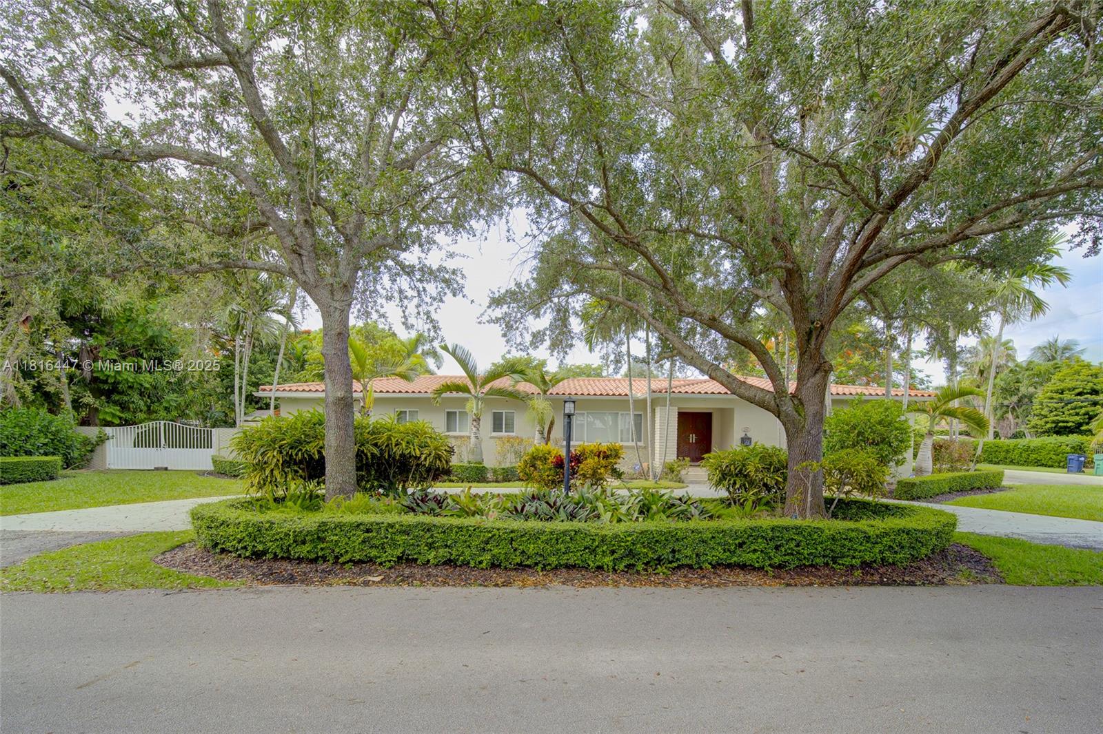 5780 SW 53rd Ter