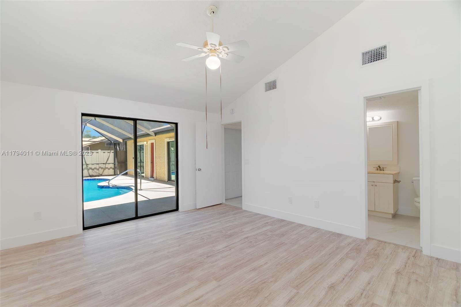WESTWOOD GARDENS 3 - Residential