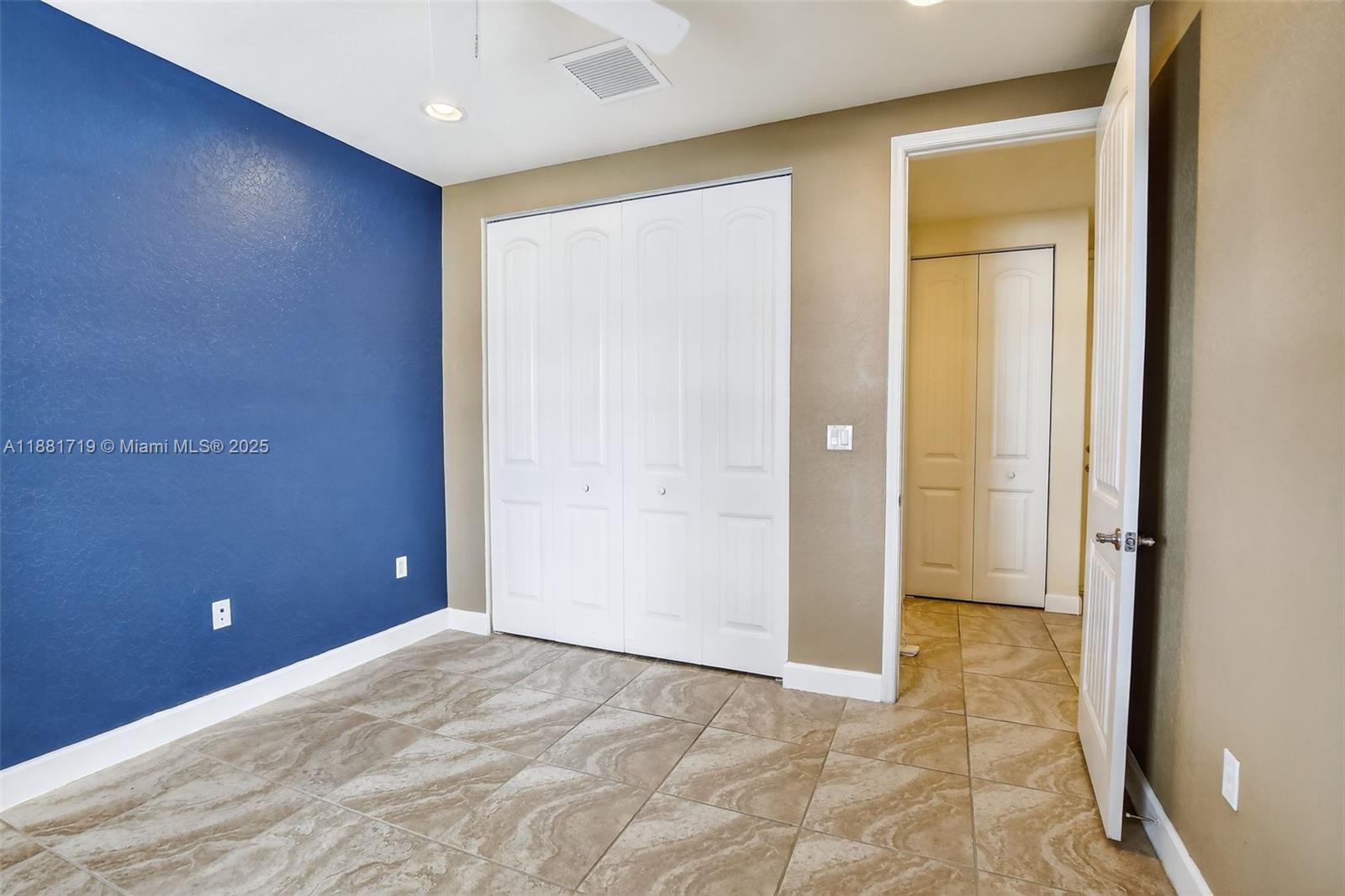 MONTCLAIR CONDO - Residential