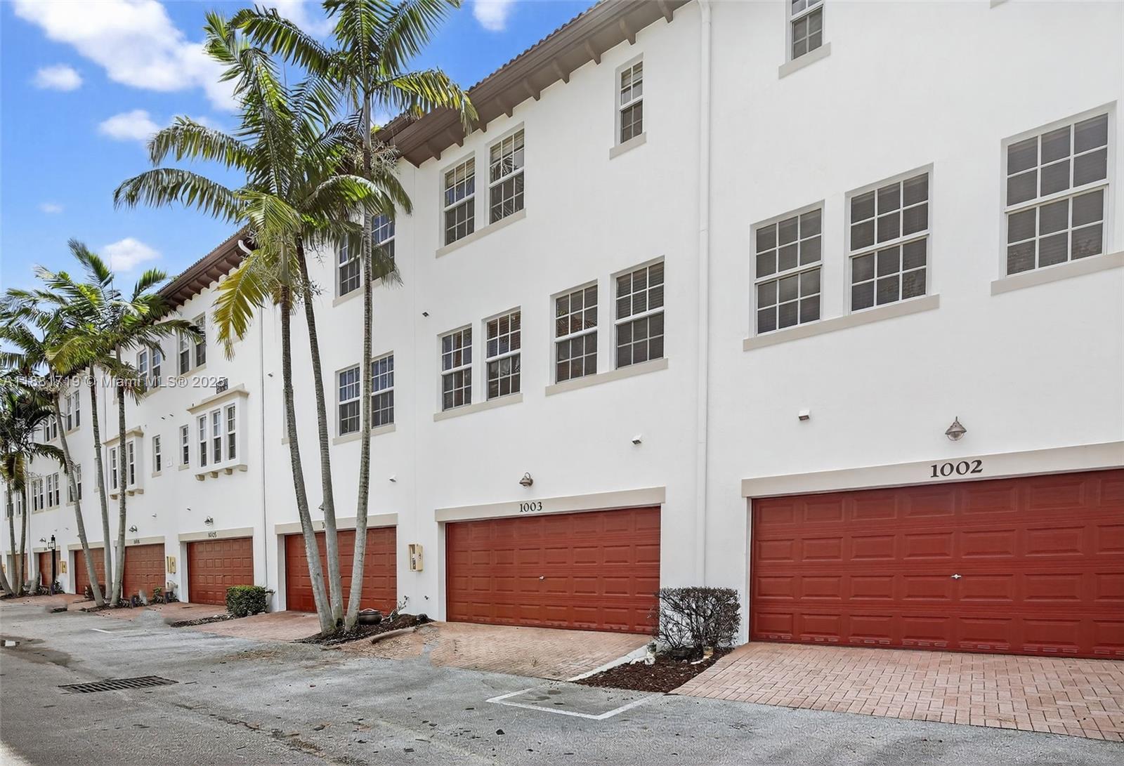 MONTCLAIR CONDO - Residential