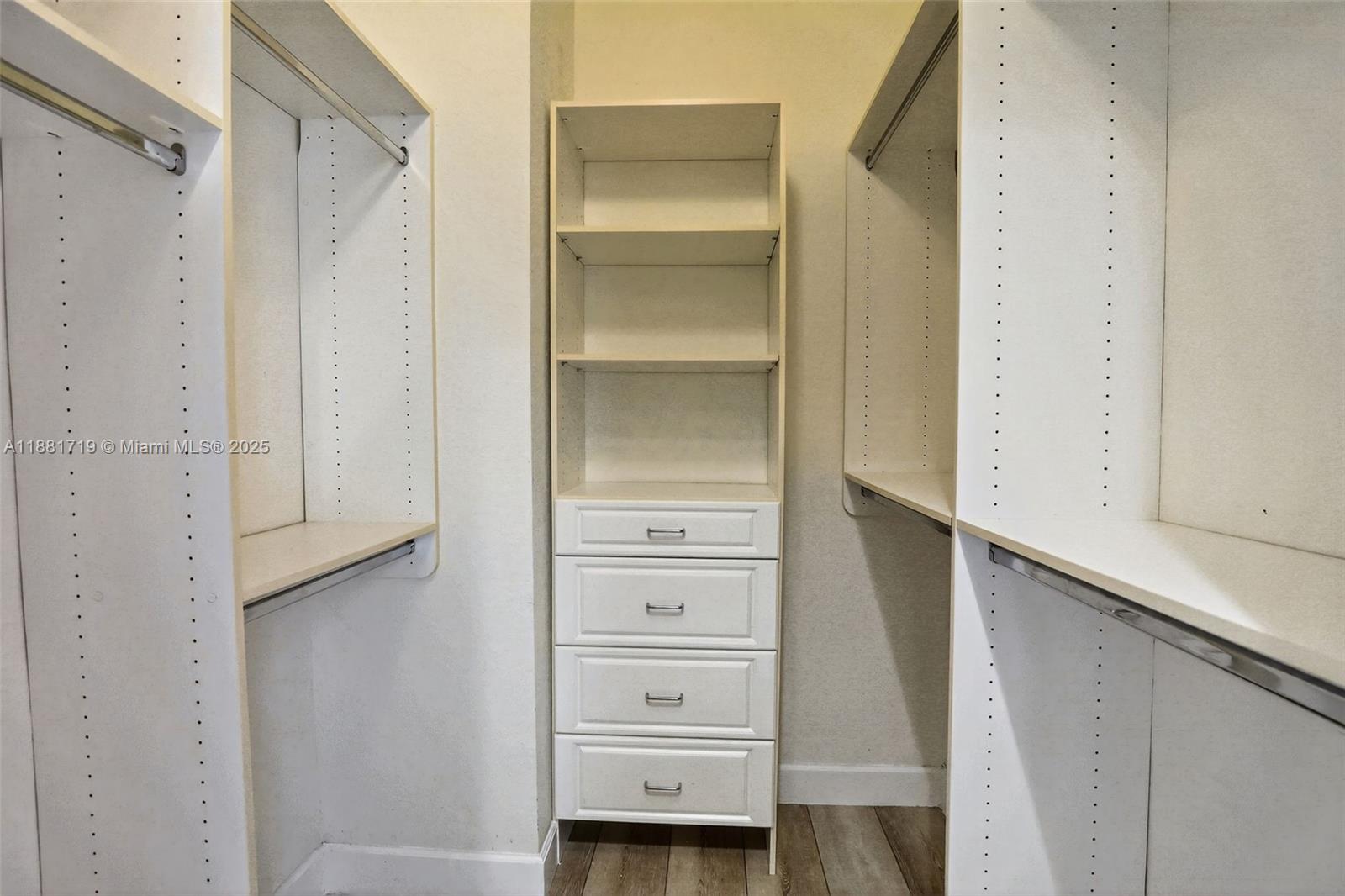 MONTCLAIR CONDO - Residential