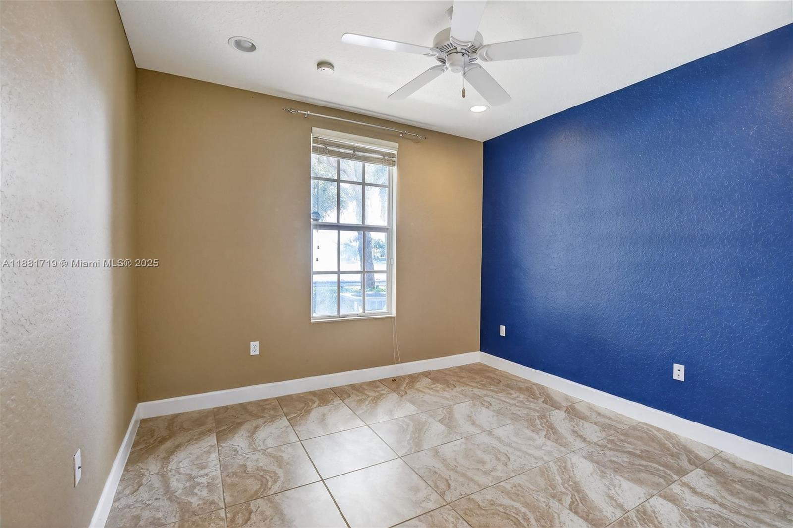 MONTCLAIR CONDO - Residential