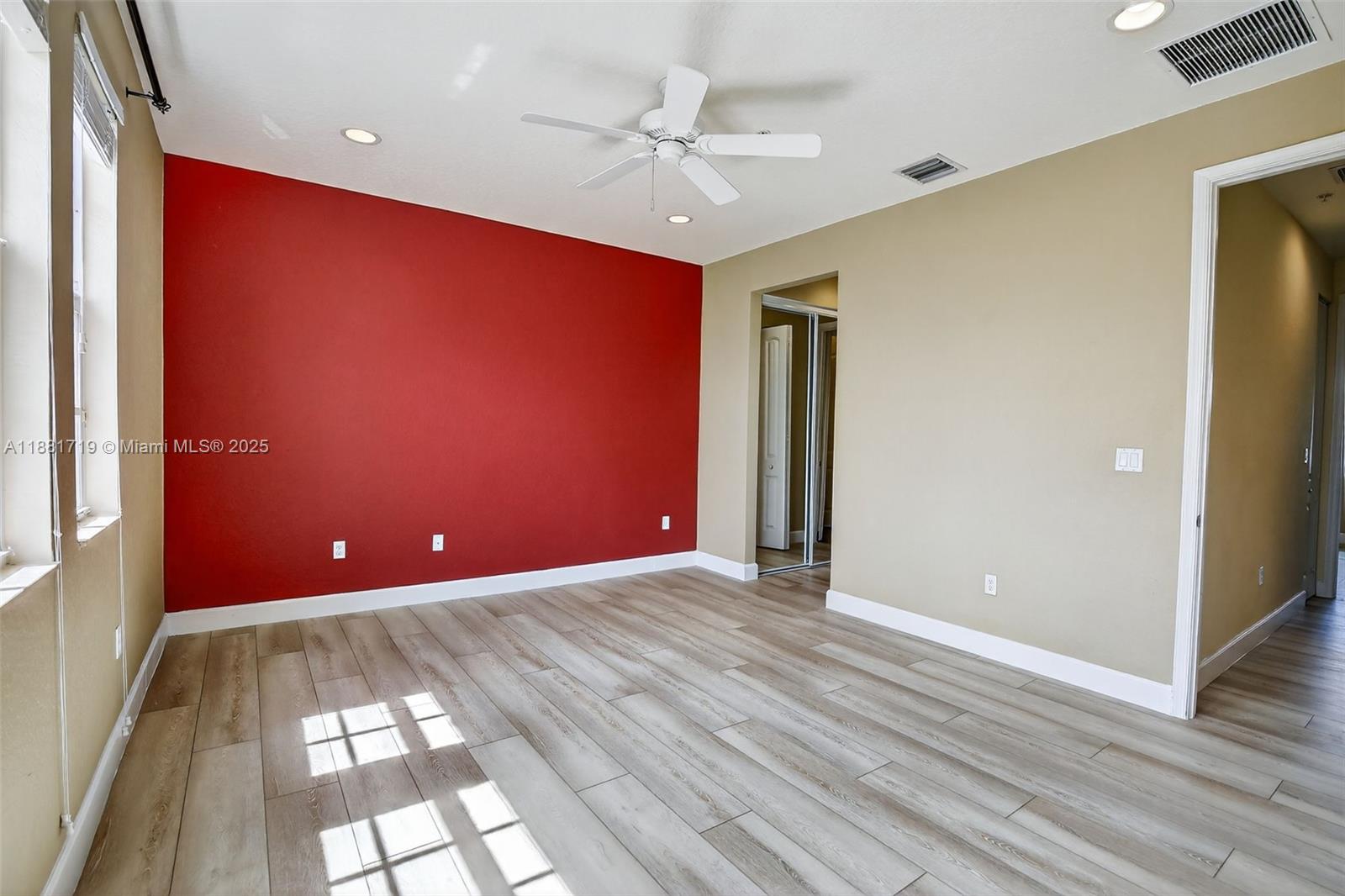 MONTCLAIR CONDO - Residential