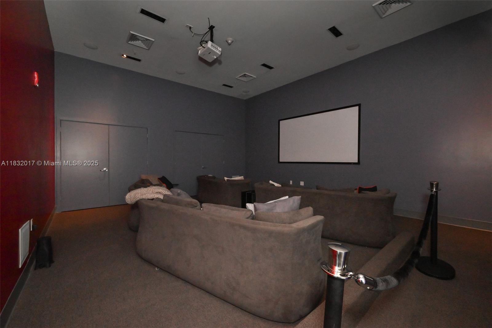 CANVAS CONDO - Residential