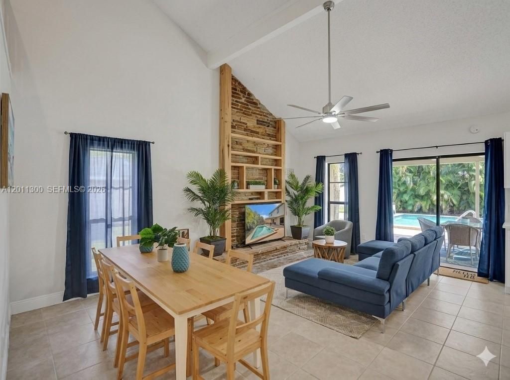 Photo of 3530 Boulevard Chatelaine #3530, Delray Beach, FL 33445 (MLS # A12011300)