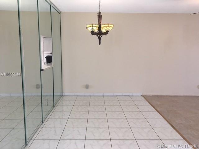 MEADOWBROOK TOWERS I COND - Residential Lease
