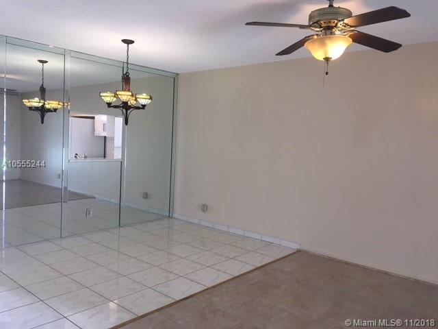 MEADOWBROOK TOWERS I COND - Residential Lease