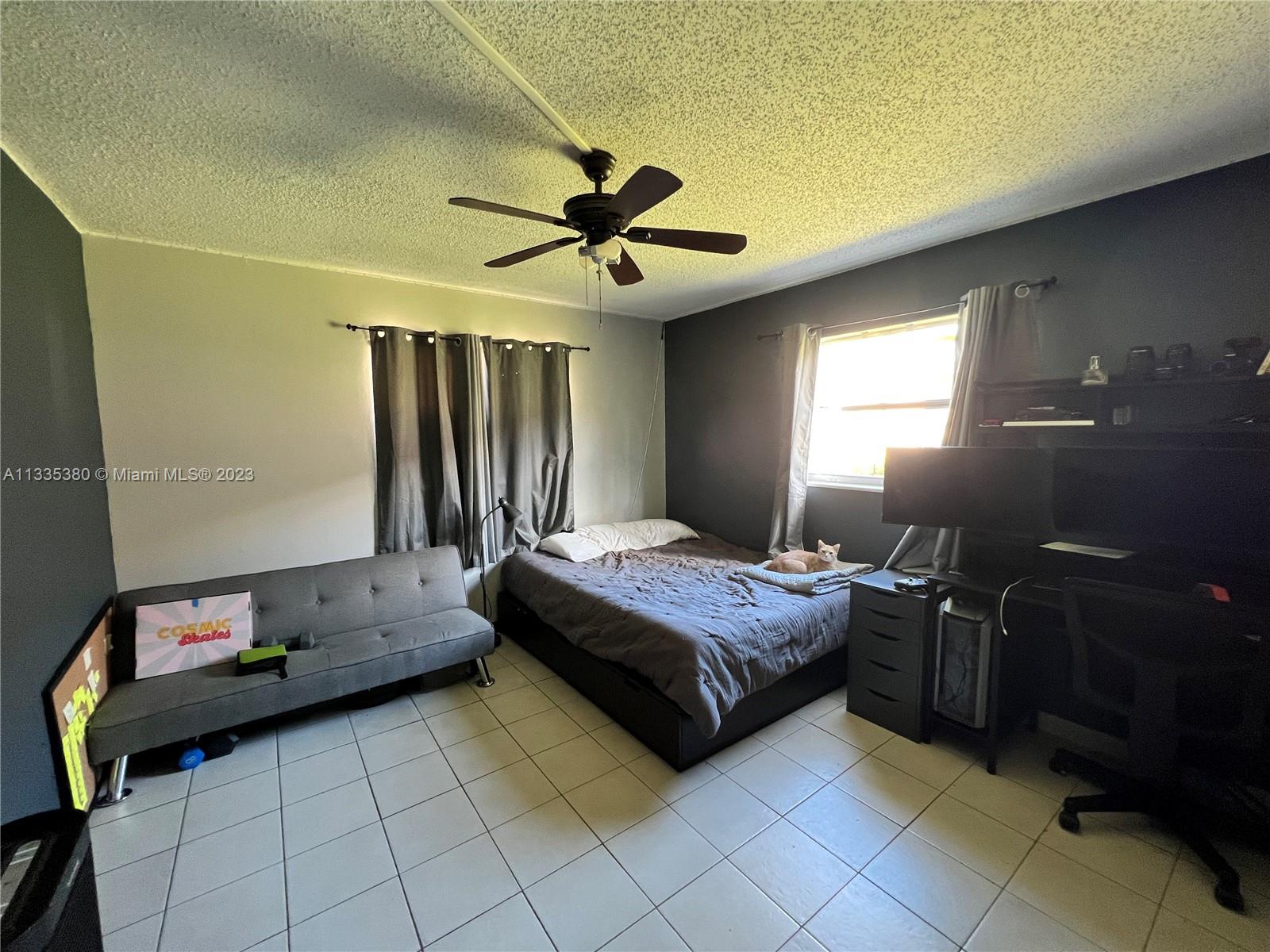 ELMVALE CONDO - Residential