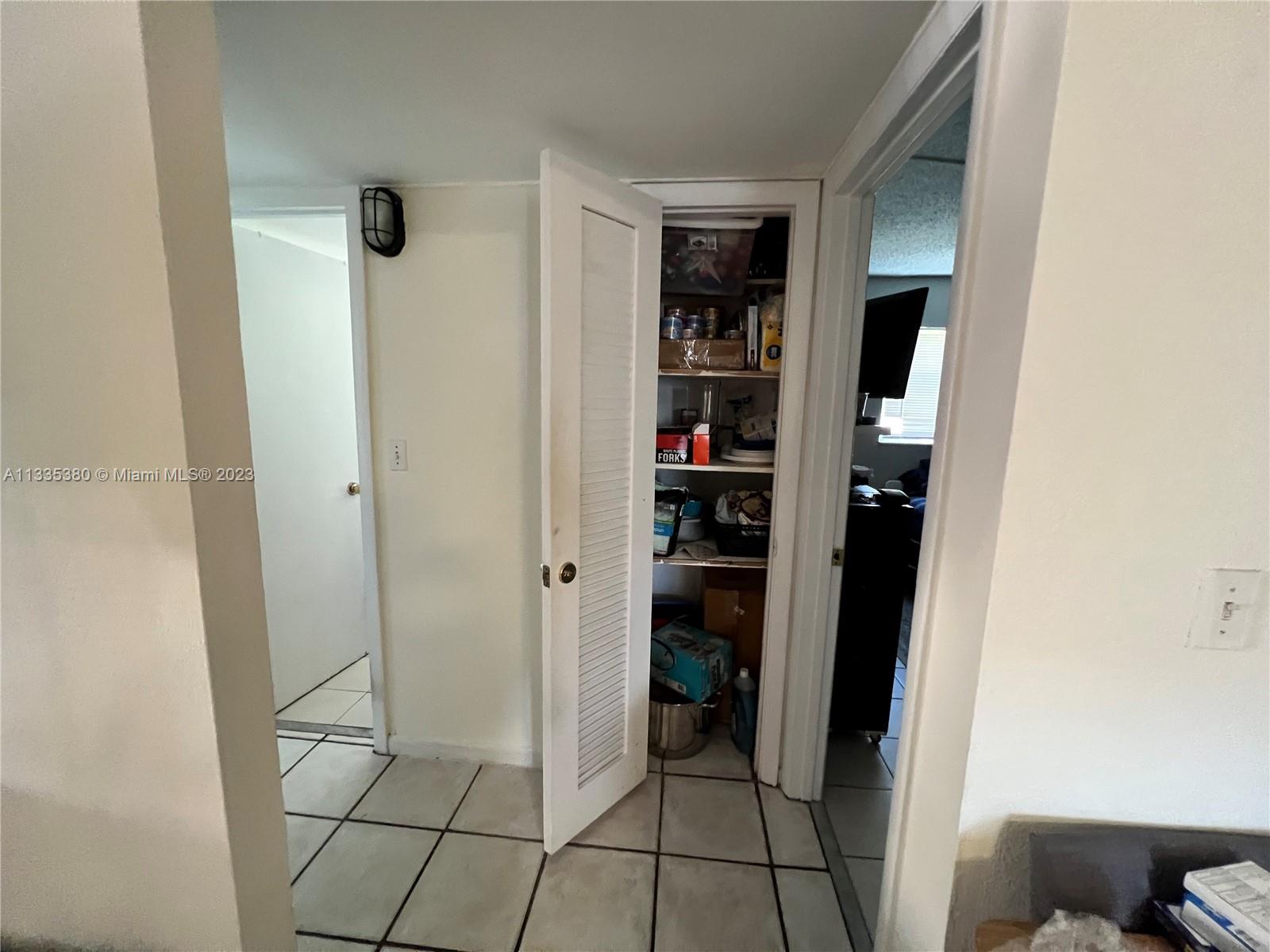 ELMVALE CONDO - Residential