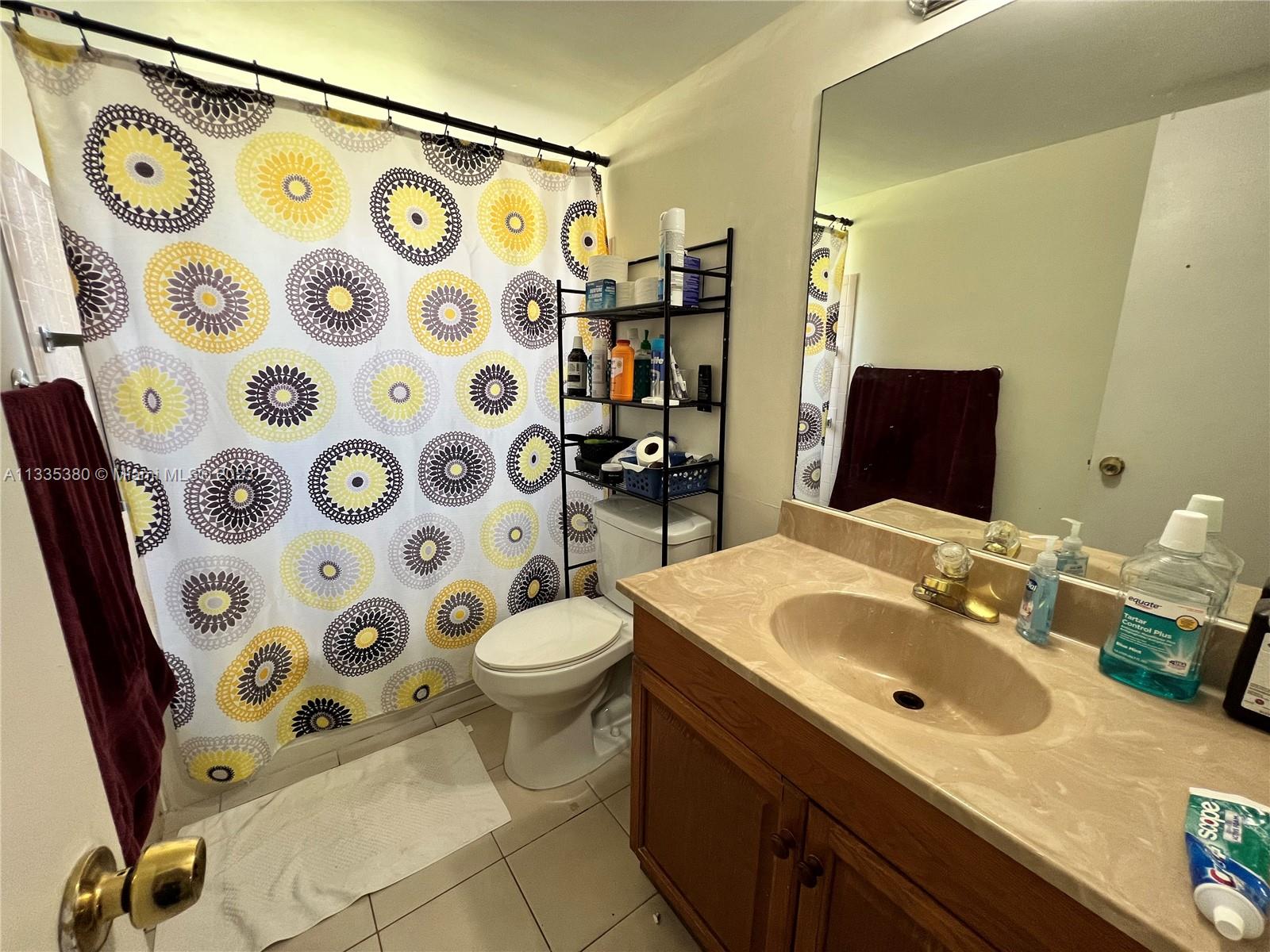 ELMVALE CONDO - Residential
