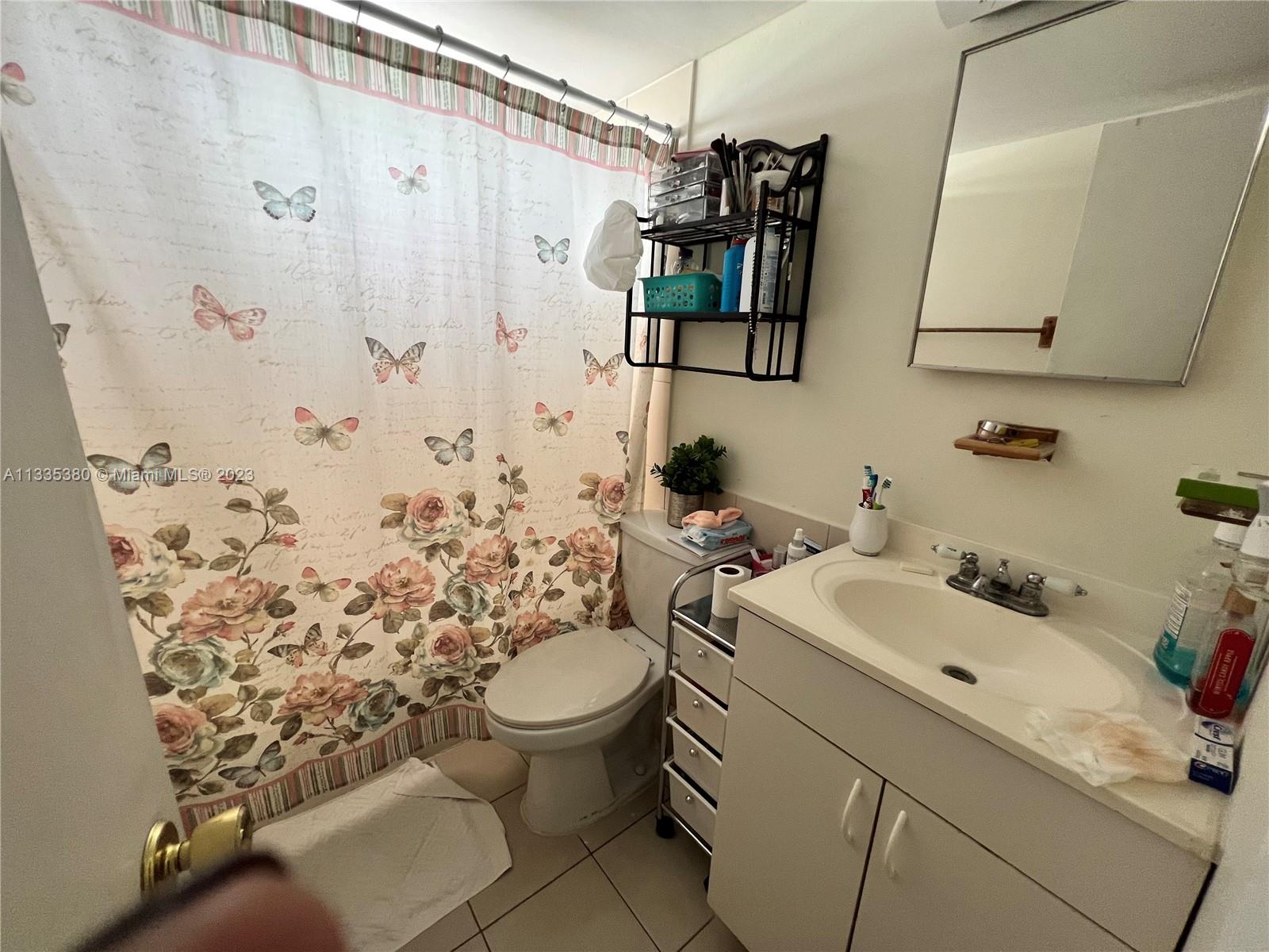 ELMVALE CONDO - Residential