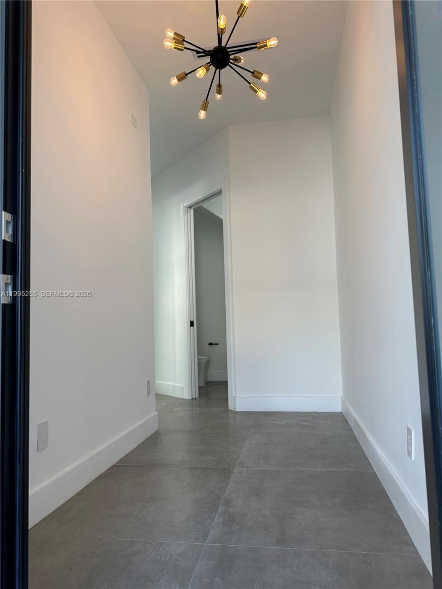 CANAL GROVES - Residential Lease