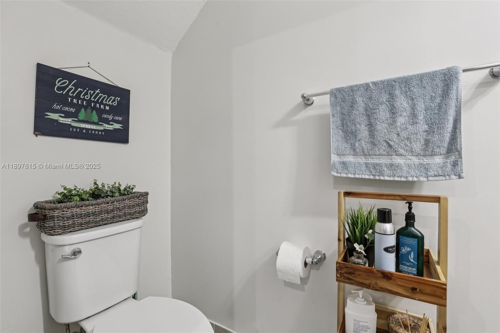 MC RESIDENTIAL - Residential