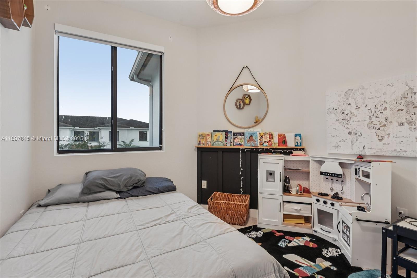 MC RESIDENTIAL - Residential