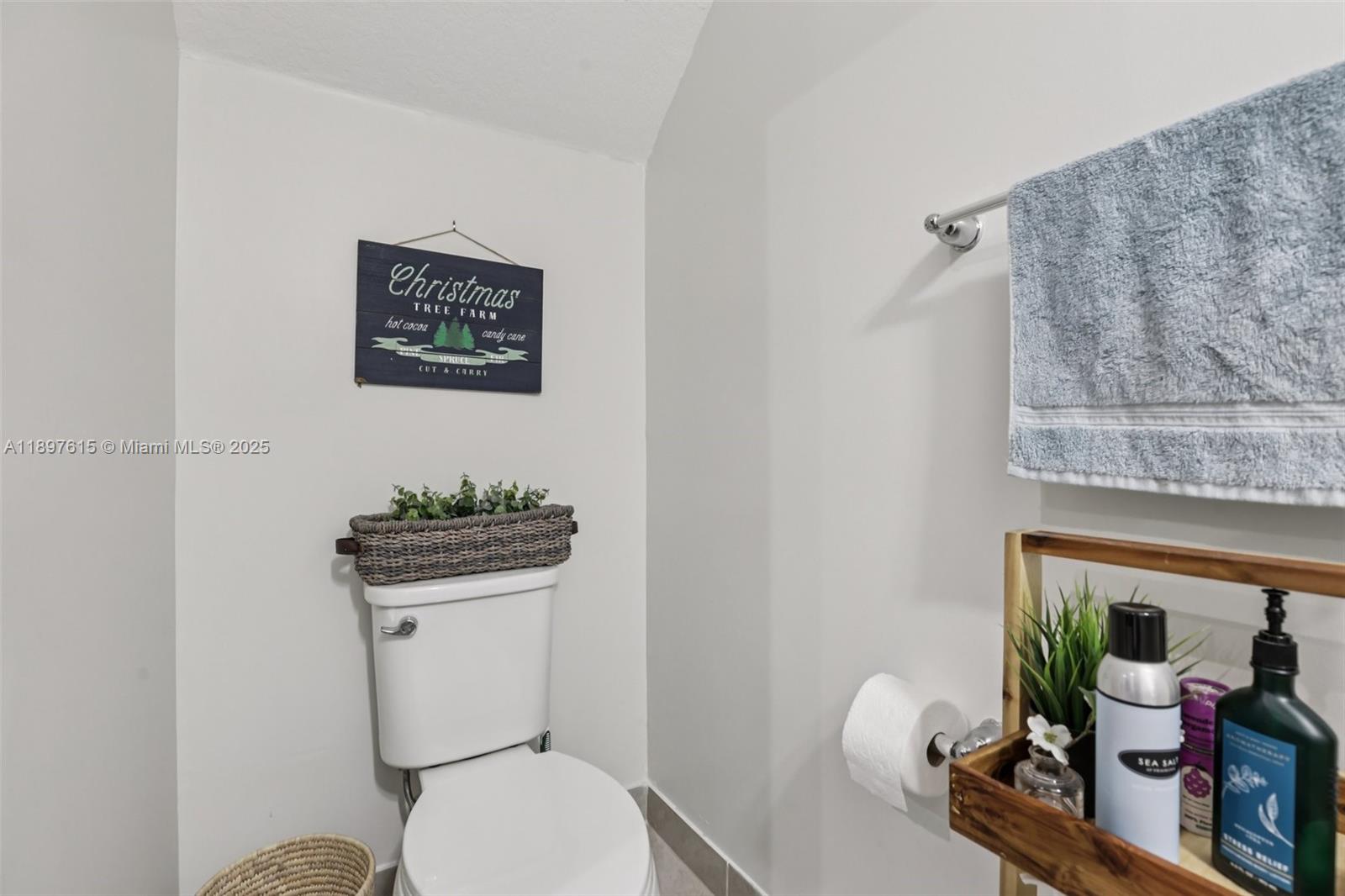 MC RESIDENTIAL - Residential