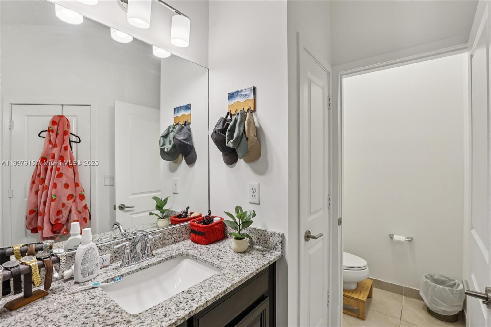 MC RESIDENTIAL - Residential