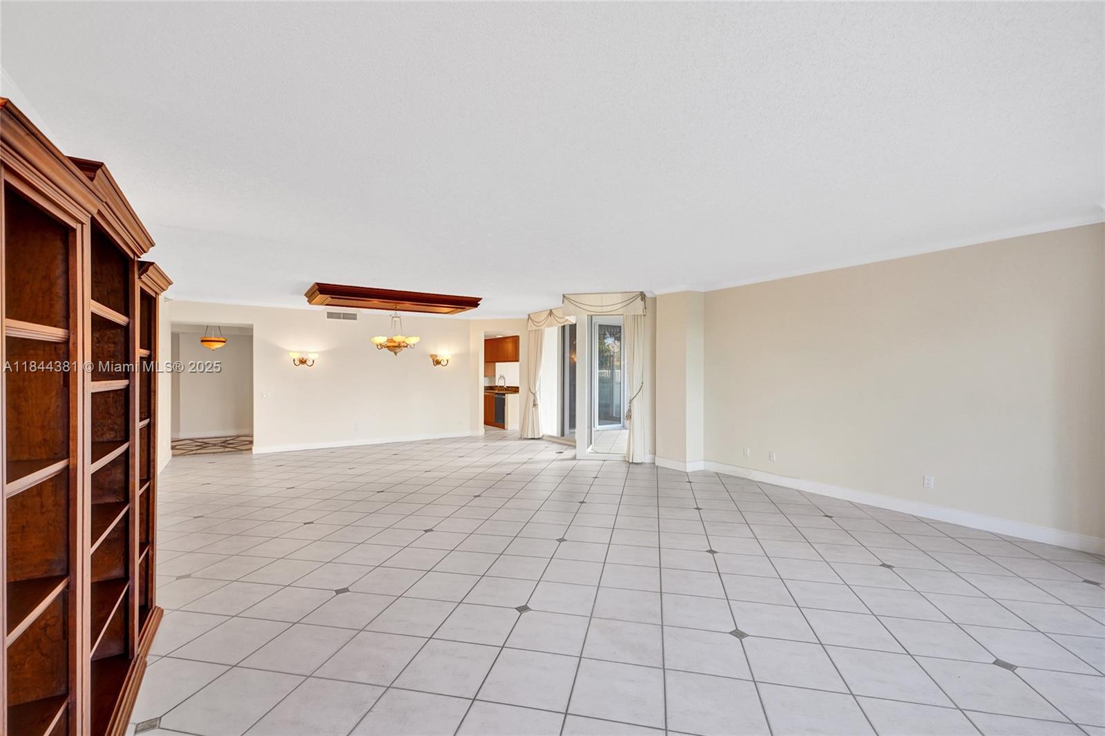 ATLANTIC II AT THE POINT - Residential Lease