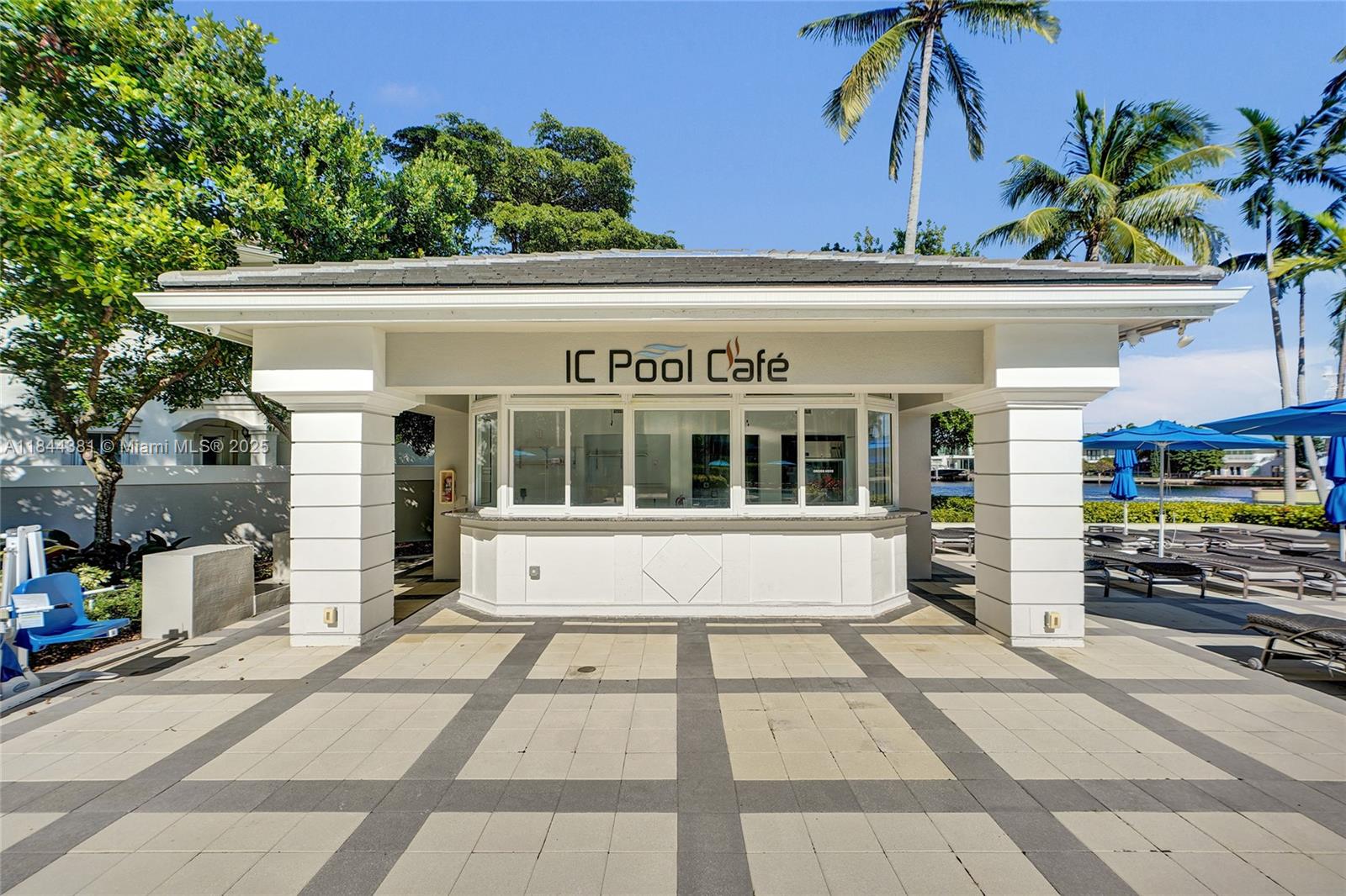 ATLANTIC II AT THE POINT - Residential Lease