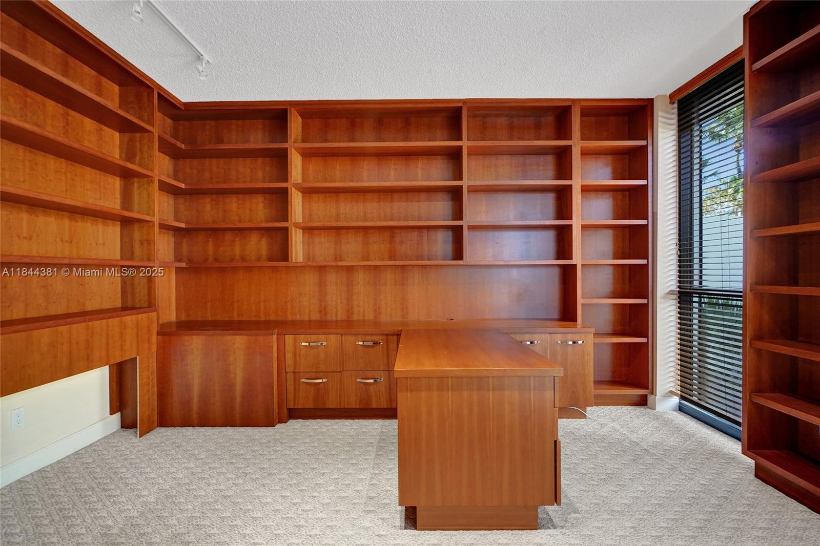 ATLANTIC II AT THE POINT - Residential Lease