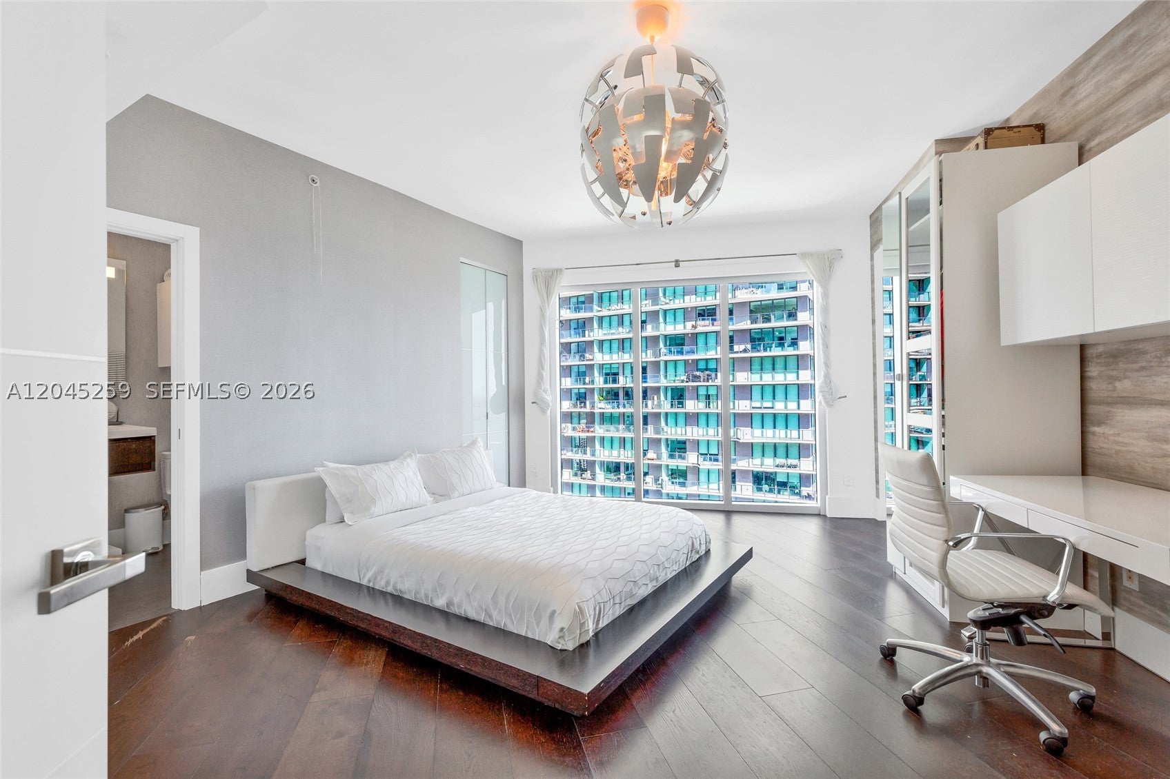 60 SW 13th St 3200