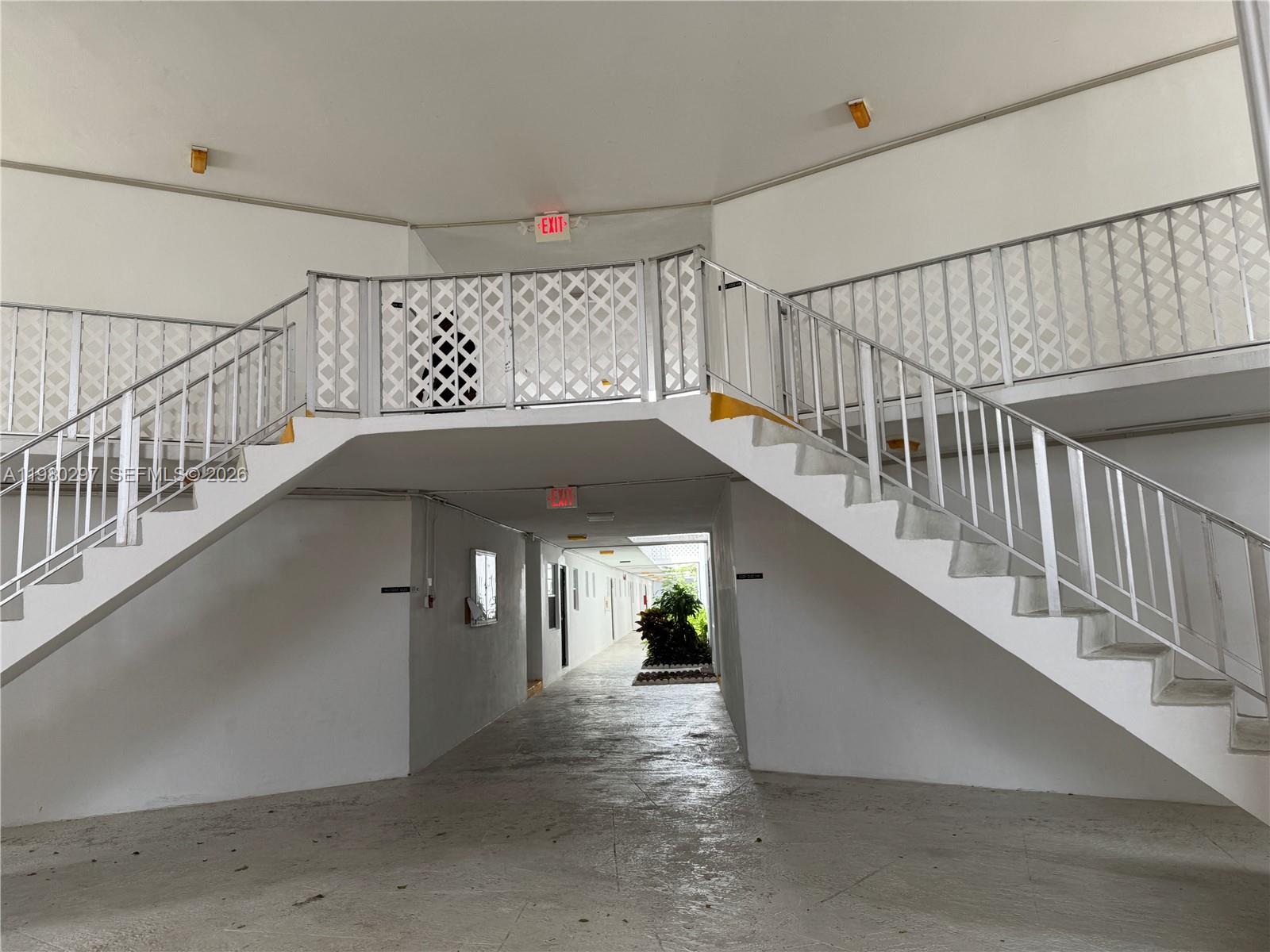 6507 Winfield Blvd 111AC