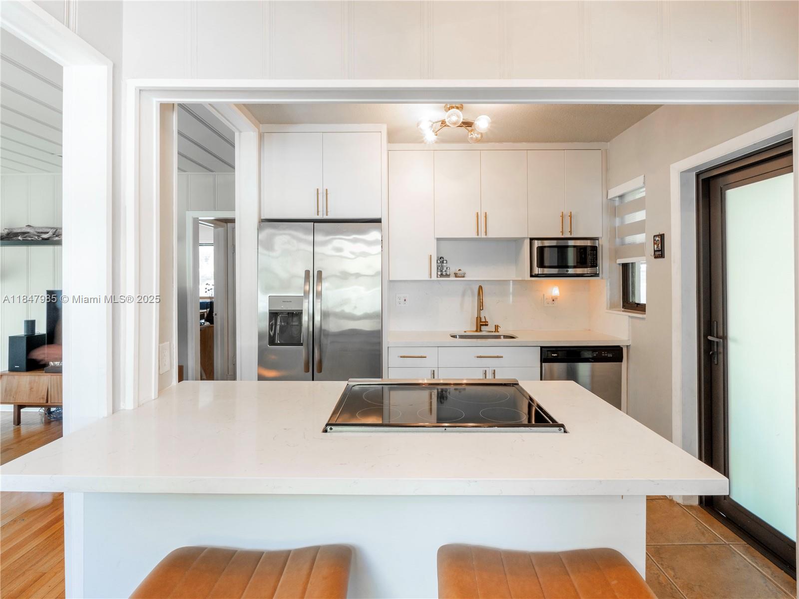 REV PL OF COUNTRY CLUB ES - Residential