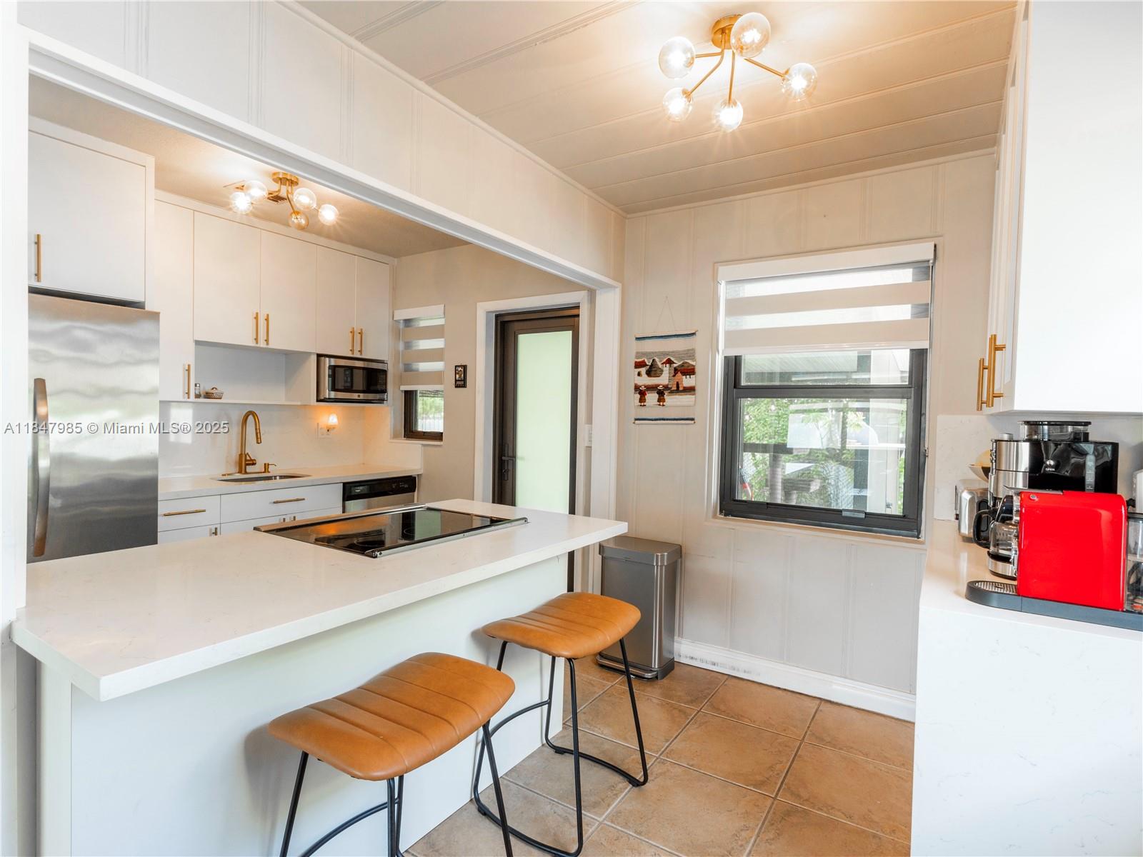 REV PL OF COUNTRY CLUB ES - Residential