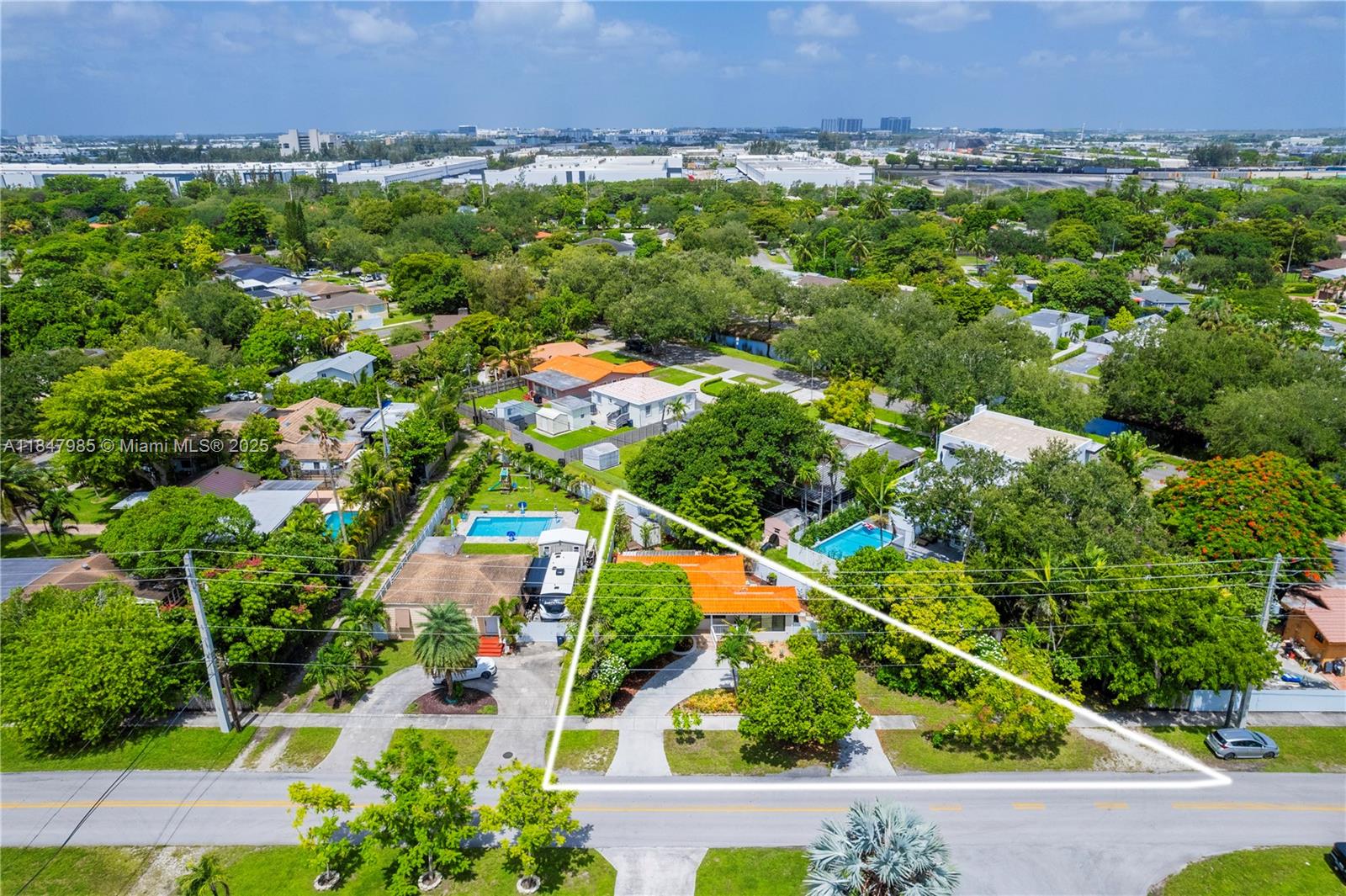 REV PL OF COUNTRY CLUB ES - Residential