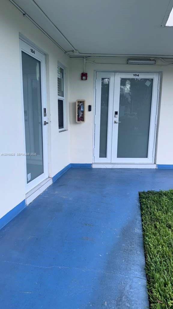 ROLLING GREEN CONDO A - Residential