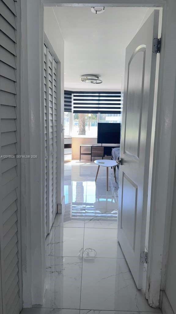 ROLLING GREEN CONDO A - Residential