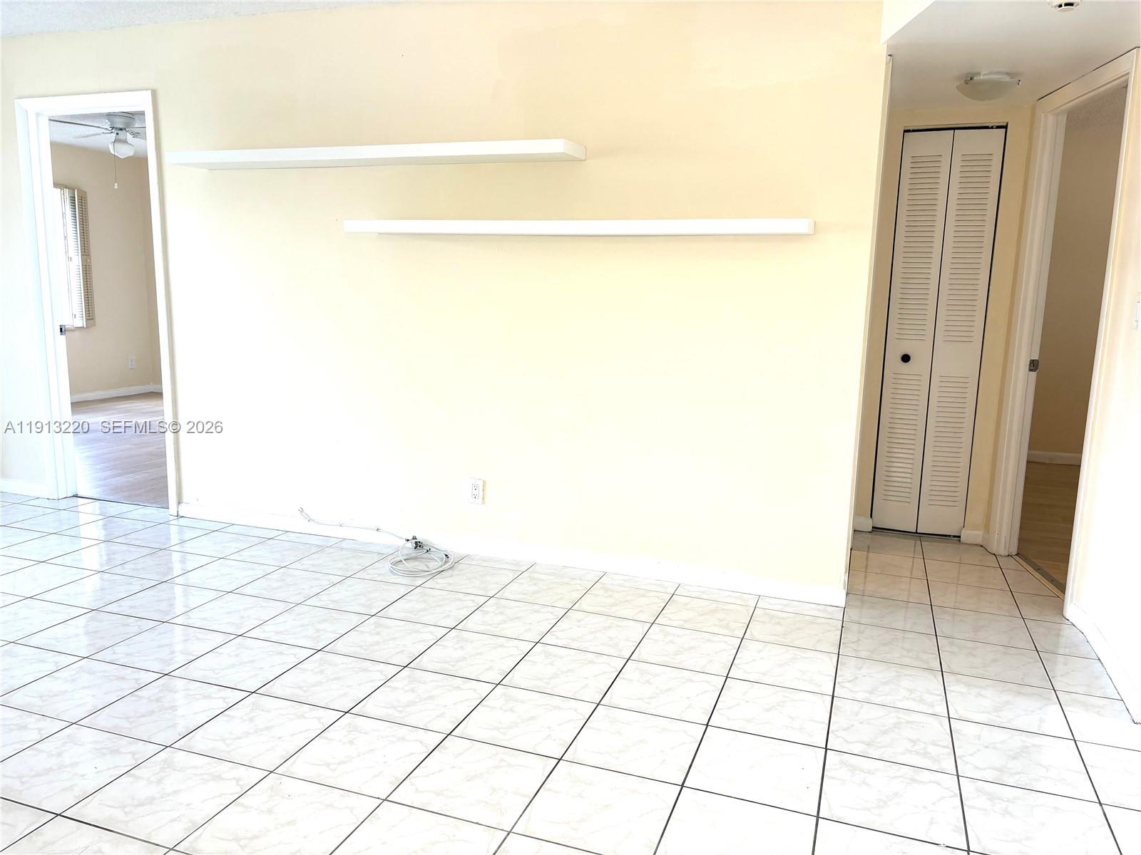 SUNRISE LAKES 82 CONDO - Residential