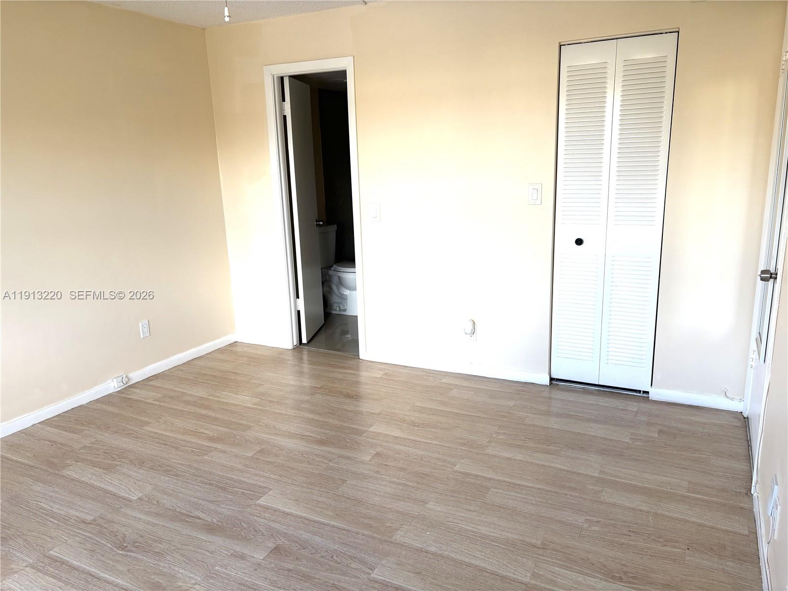 SUNRISE LAKES 82 CONDO - Residential