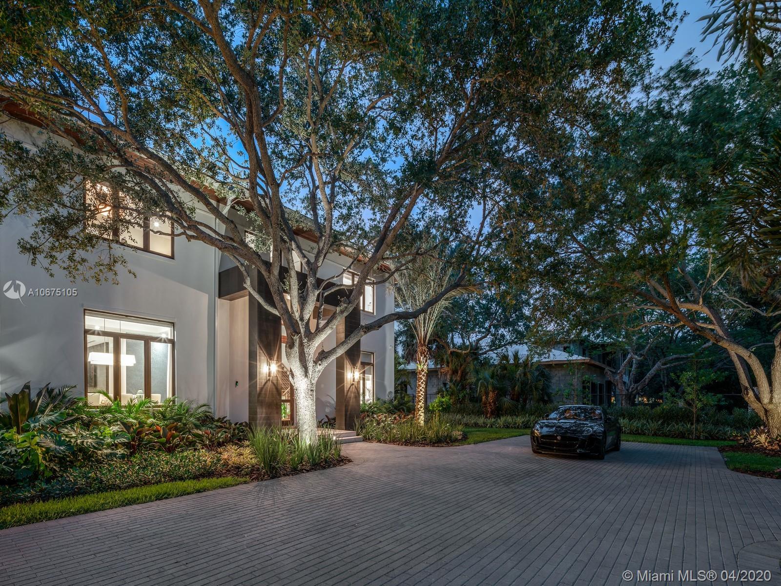 North Pinecrest - Residential