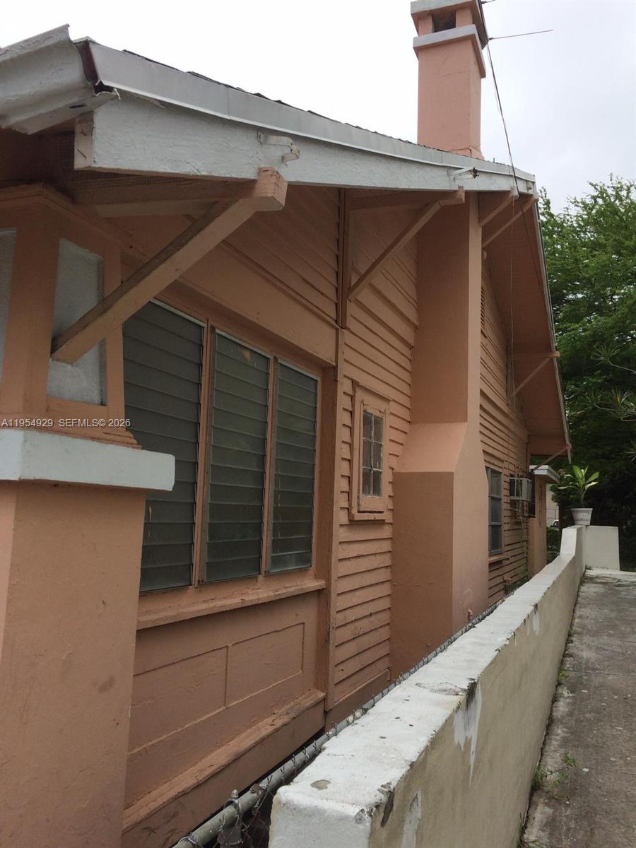 LAWRENCE ESTATE LAND CO - Residential Income