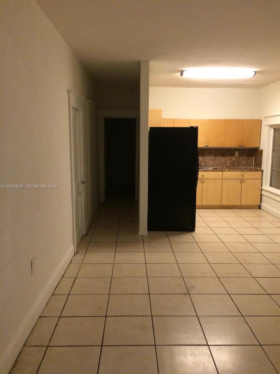 LAWRENCE ESTATE LAND CO - Residential Income