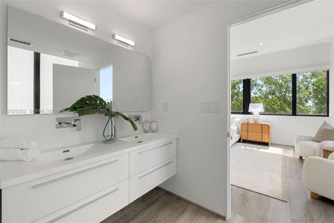 Tiny photo for 1525 Bay Rd, Miami Beach, FL 33139 (MLS # A12025352)