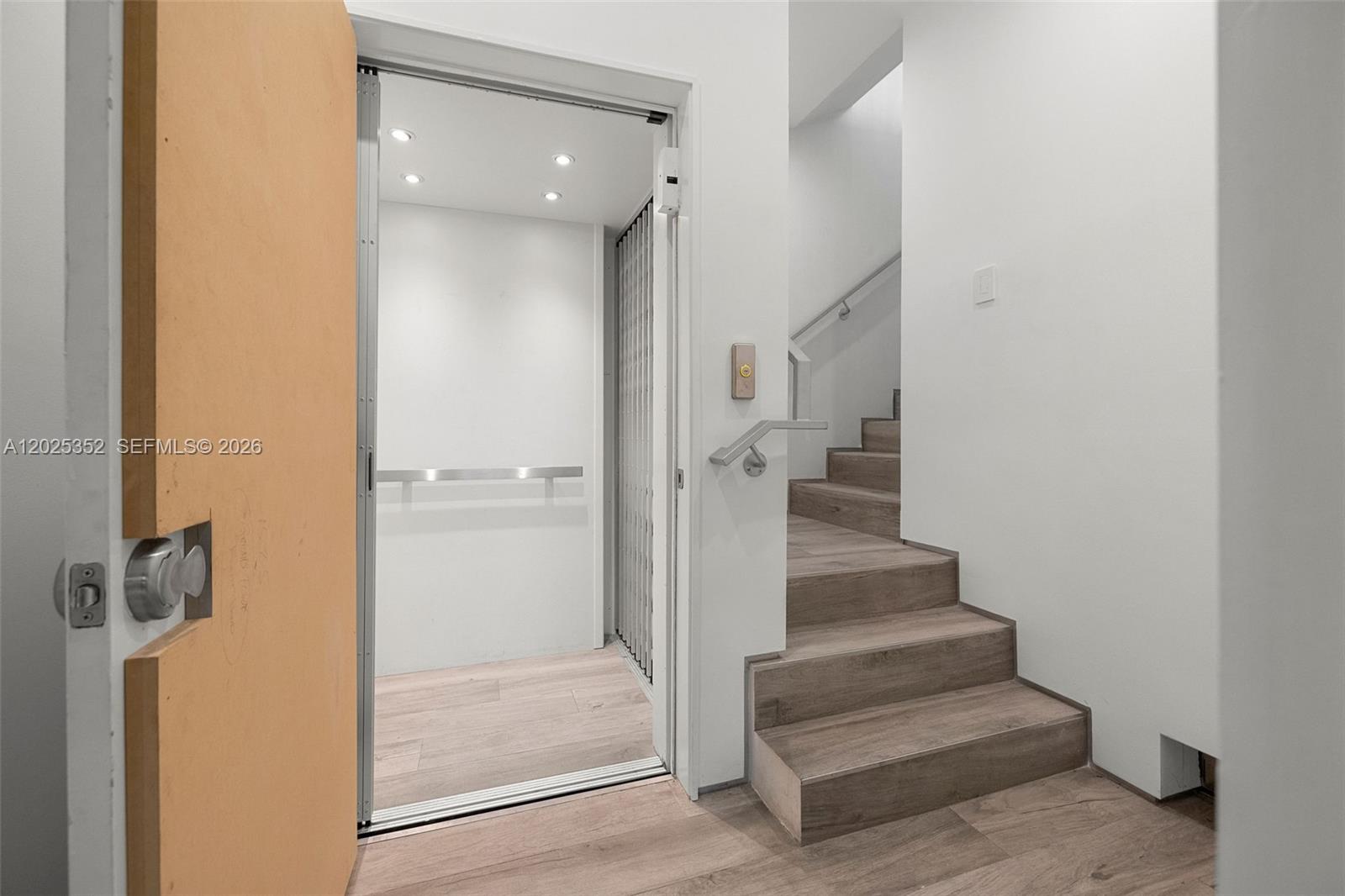 ALTON BEACH BAY FRONT RE- - Residential