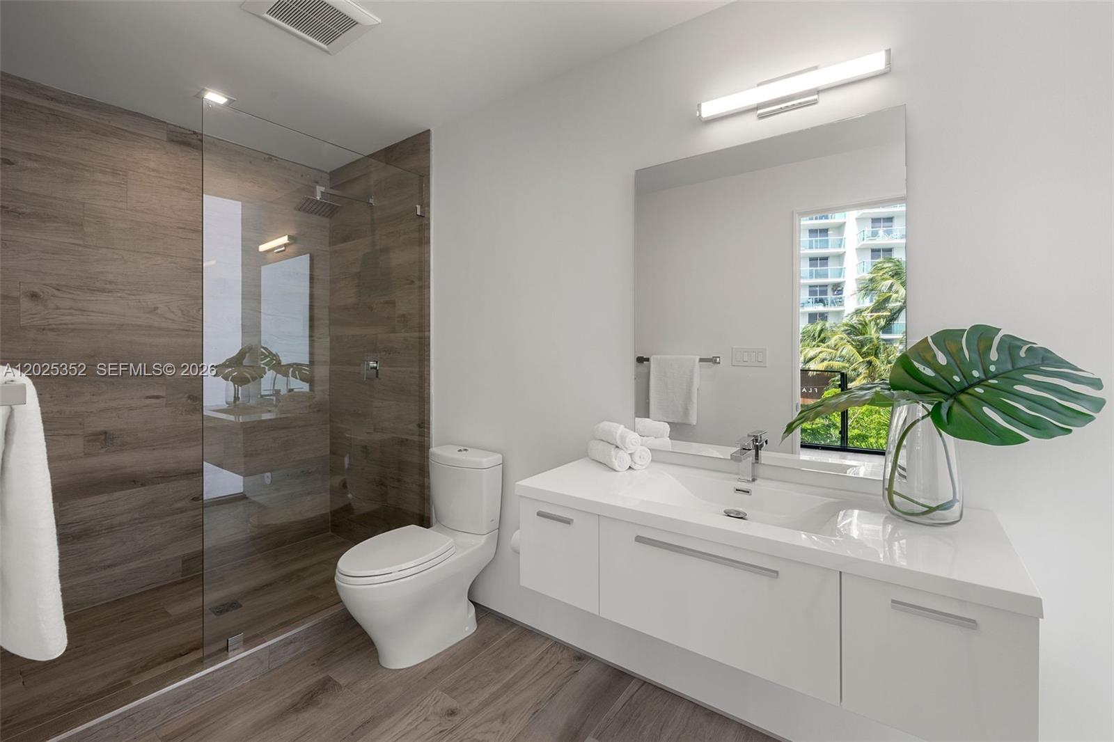 ALTON BEACH BAY FRONT RE- - Residential