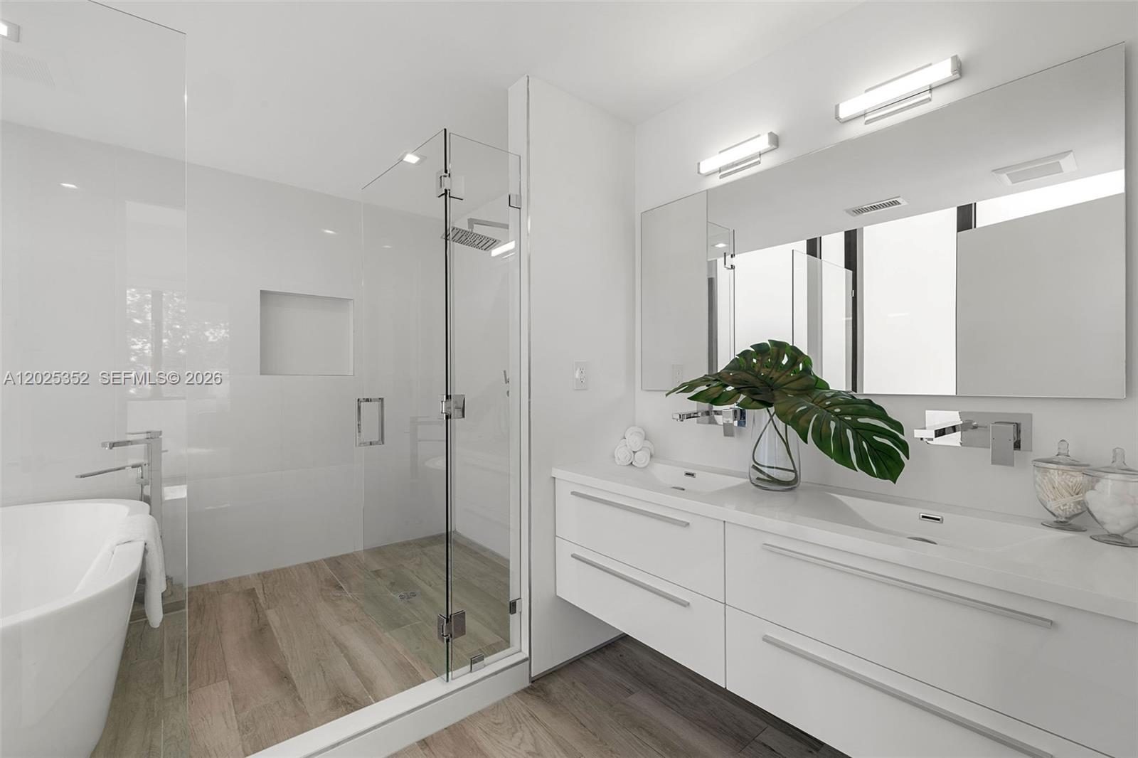 ALTON BEACH BAY FRONT RE- - Residential