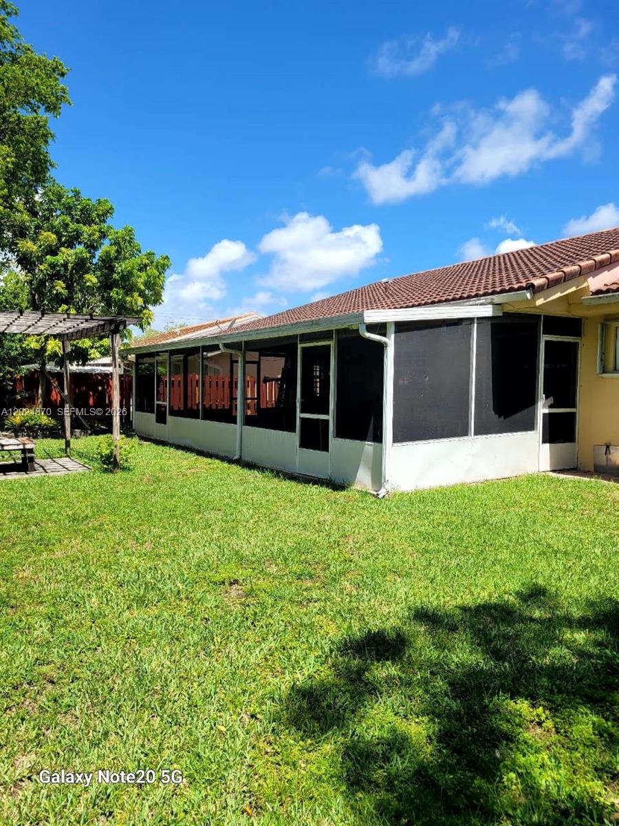 ROCKDALE GARDENS - Residential