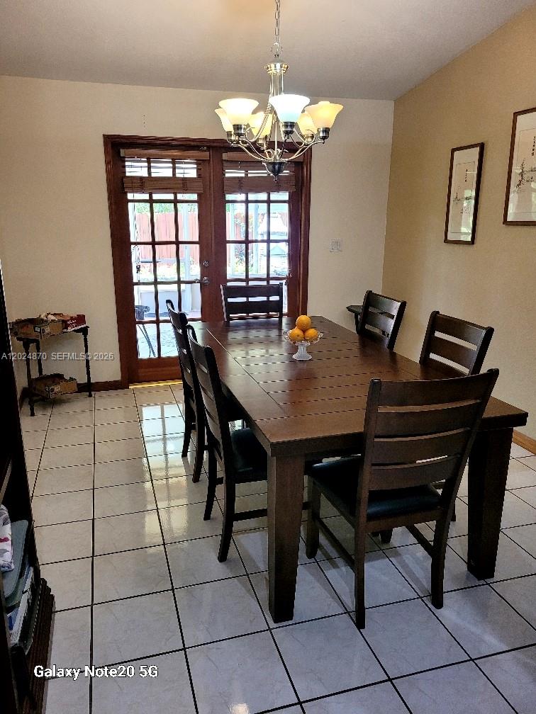 ROCKDALE GARDENS - Residential