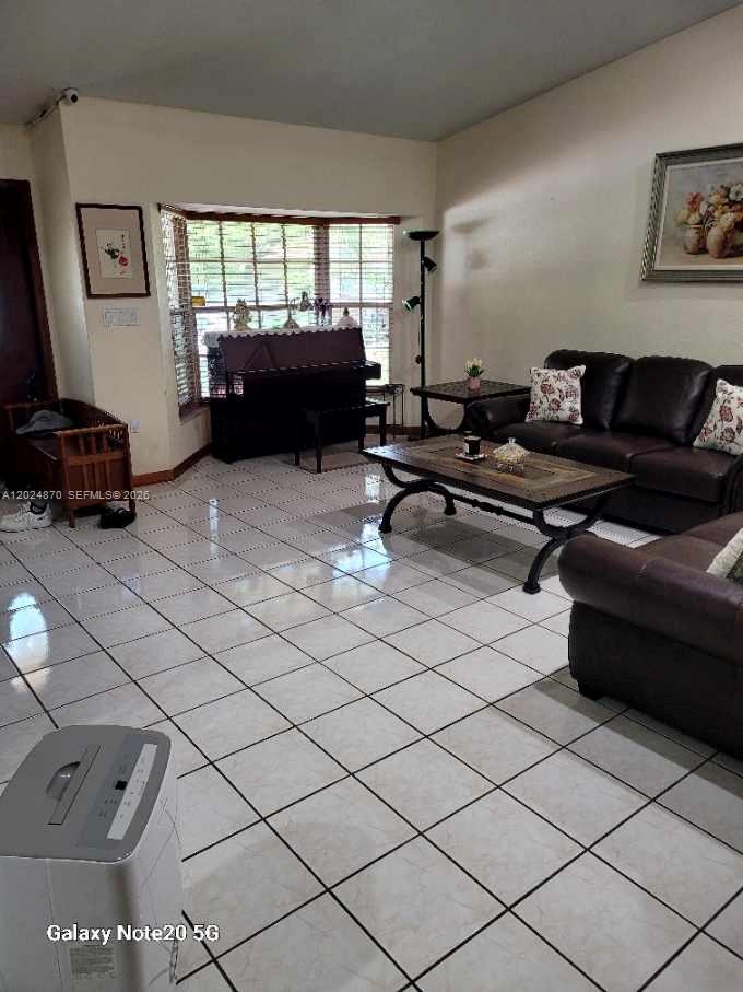 ROCKDALE GARDENS - Residential