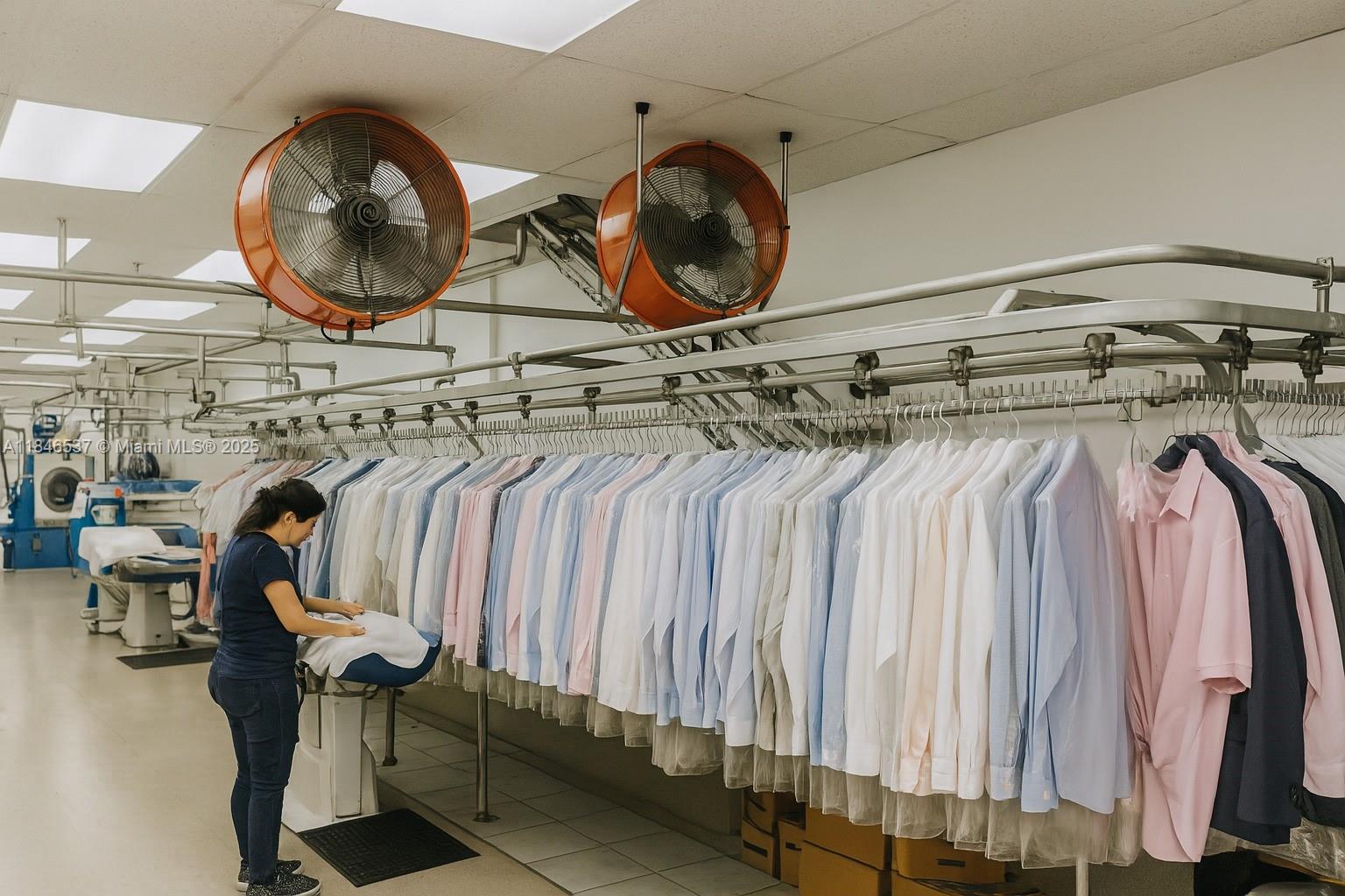 Unique opportunity to acquire a fully equipped and successfully operating dry cleaning business with two functional locations: a plant complete with industrial machinery and a drop-off point just 20 minutes away. Both locations are strategically located in high-density residential and commercial areas, with a steady customer base.
Fully equipped operating plant: includes presses, steam dummy units, industrial washers and dryers (as shown in the images). Two drop-off points are operational, with established traffic and a loyal customer base. Stable operation with years of presence in the local market. Affordable and renewable leases.